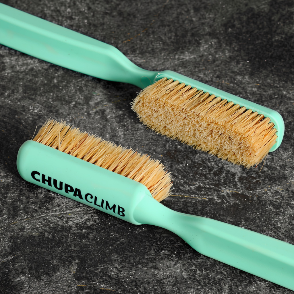 mint brush chupaclimb.webp